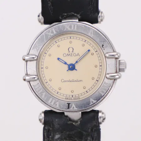 Damur, Omega Constellation, stål, 22mm, quartz, boettnr 5951080, cal 1455, svart läderband med slitage, färgbortfall på ring, inga tillbehör 