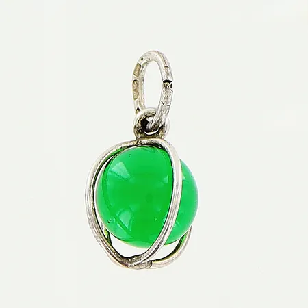 Hänge med grön sten, 18x9mm, öppen ögla,  VJ, silver830/1000 Vikt: 1 g