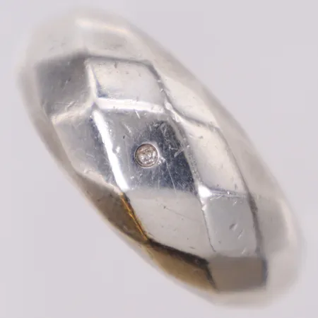 Ring, stl 19¼, bredd: 3,7-11,1mm, 925/1000 silver Vikt: 11,9 g