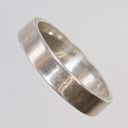 Ring slät stl 17¼ bredd 4mm GHA silver 925/1000 Vikt: 2,7 g