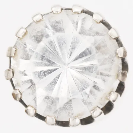 Ring med bergkristall ca 19,5ct, stl: 16¾, bredd: 5-20mm, höjd: 30mm, Engelbert AB Stockholm år 1969, silver.  Vikt: 13,6 g