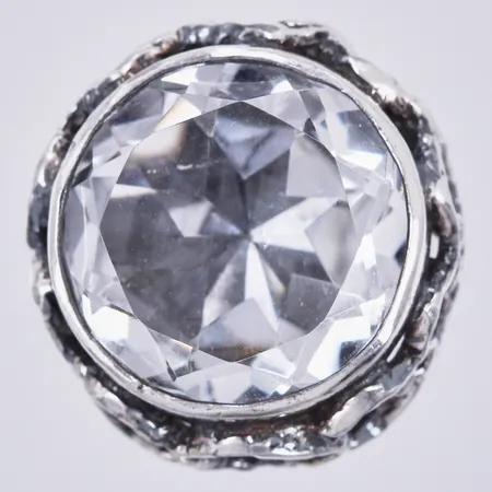 Ring med bergskristall, Erik Granit Finland, stl: 16¼, bredd: ca 3-24mm, 925/1000, silver Vikt: 13,3 g