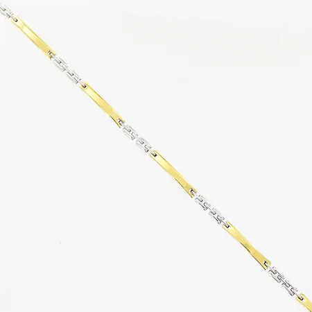 Armband, 20cm, bredd 2,7mm, gul/vitguld, 18K. Vikt: 7,6 g