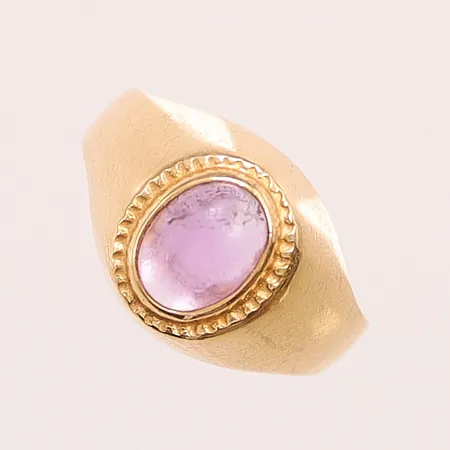 Ring, Ø16¼, bredd:12mm, ametist, 18K 3,1g.