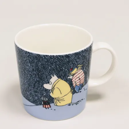 Muminmugg, månsken i snön, vintersäsong 2021, Arabia, Finland, höjd 8cm, Ø8,5 cm, rymmer 0,3L, porslin Skickas med paket.