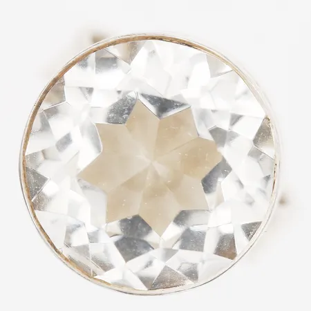 Ring med bergkristall, stl: 16½, bredd: 6-16mm, höjd exklusive skena: 15mm, Alton Guldvaru Ab Falköping, år 1966, 925/1000 silver, bruttovikt: 9,6g. 