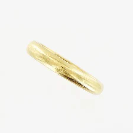 Ring, stl 17¼, bredd 3,4mm, bucklor, 18K. Vikt: 1,6 g