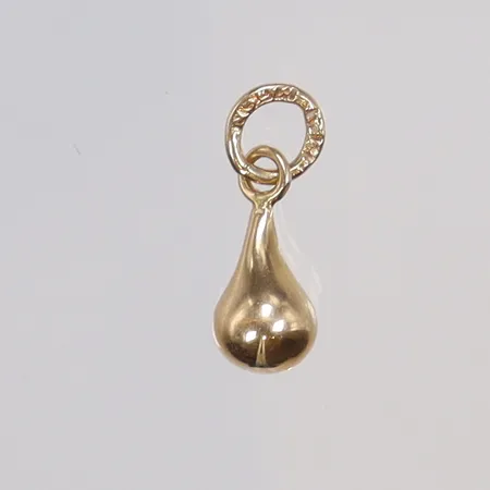 Hänge droppformat 5x13mm inklusive hängöglan, 18K Vikt: 0,3 g