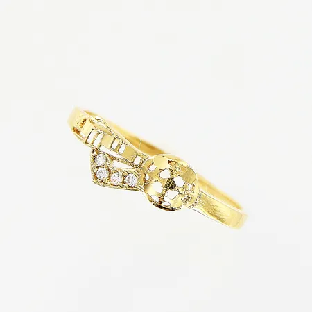 Ring, stenar, stl 17, bredd 5mm, 21K. Vikt: 1 g