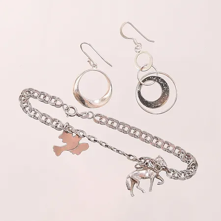 Diverse silversmycken, delvis defekt, 830/1000 Silver 11,5g.