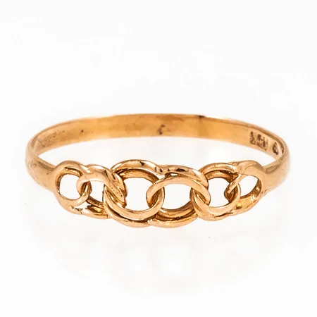 Ring bismarck i 18K guld. Den är i storlek 17¾, är 1,7 - 4,8 mm bred och väger 0,9g. Kattfot.