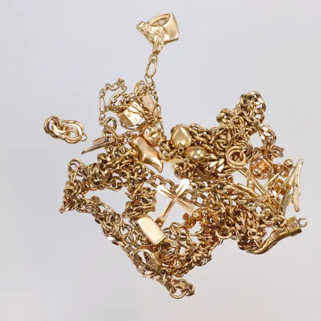 Diverse guld, mestadels defekt, gravyr 18K Vikt: 53,4 g