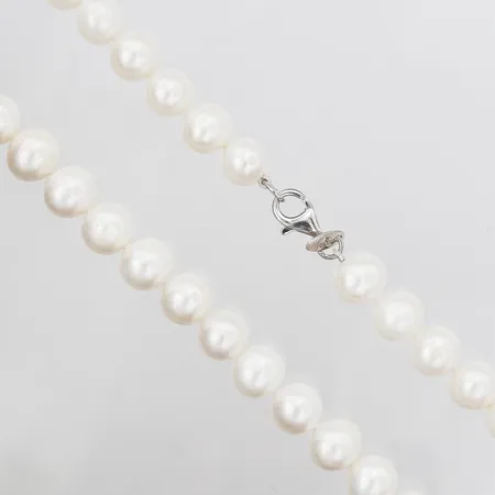 Pärlcollier med odlade sötvattenpärlor, Ø ca 9mm, längd: 43cm, lås i 925/1000 silver, bruttovikt: 42,2g. 