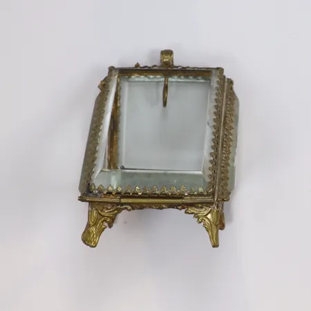 Klockgömma i glas och gulmetall, höjd 8,2cm, slitage, 18/1900-tal 