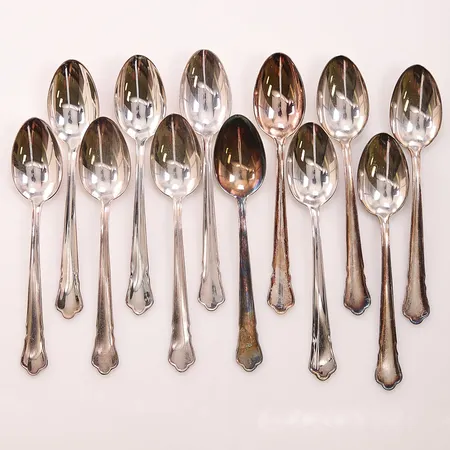 12 Kaffeskedar, 12cm, 830/1000 Silver 152,9g.