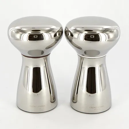 Ett par Salt och Pepparkvarnar, Georg Jensen, Living, design: Alfredo Häberli, Höjd: 11,5, Stål, originalkartong, nyskick Vikt: 0 g