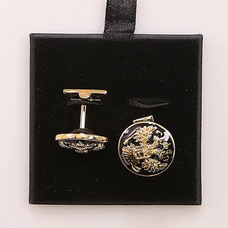 Ett par manschettknappar, Skultuna, "Double Eagle", guldpläterade, etui.