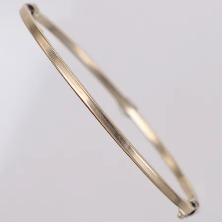 Stelt armband, Ø59mm, bredd 2,3mm, 18K  Vikt: 4,5 g