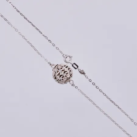 Collier, längd: ca 37cm, bredd: ca 1-13mm, 835/1000, silver Vikt: 3 g