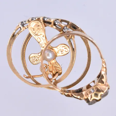 Diverse guld, 18K. Vikt: 6,5 g