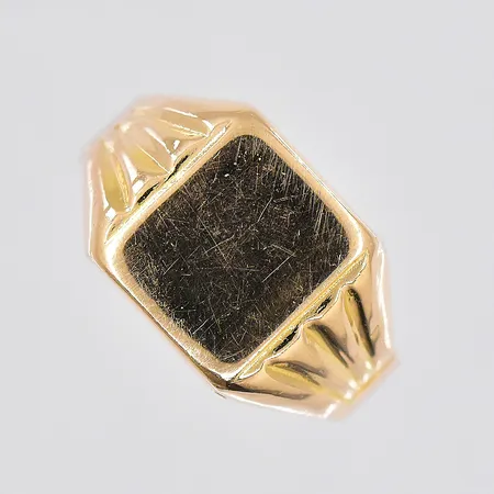 Klackring, stl 18¾, 18K Vikt: 5,6 g