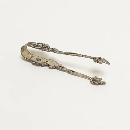 Sockertång, längd: 97mm, svenska stämplar, silver 830/1000 Vikt: 24 g