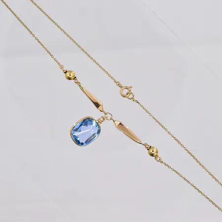 Collier med ljusblå sten, 43cm, 18K Vikt: 5,6 g