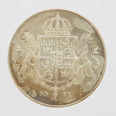 Minnesmynt, Ø36mm, Det Kungliga bröllopet, Konung Carl XVI Gustaf Drottning Silvia 19 Juni 1976, nominellt värde 50kr, Sveriges Riksbank, silver 925/1000 Vikt: 27 g