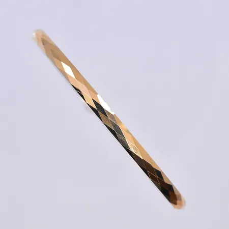 Armring, Ø68 mm, bredd 4 mm, 18K. Vikt: 6,8 g