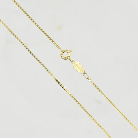 Kedja Venezia, längd 50 cm, bredd 2 mm, 18K. Vikt: 5,8 g