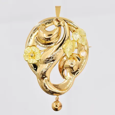 Brosch/hänge, med odlad pärla, stl 62x36, 18K Vikt: 9,1 g
