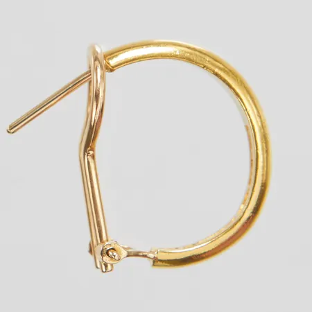 Örhänge, udda, Ø18,6mm, creol i 23K, stift och clip i 18K Vikt: 3,4 g