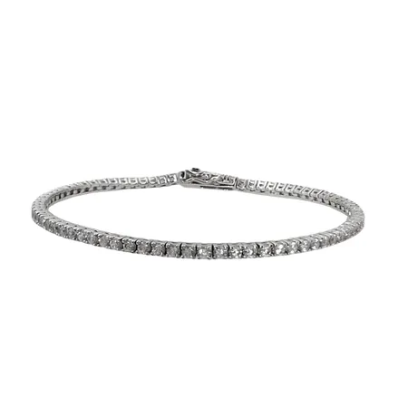 Armband, silver 925/1000, vita stenar (runt om hela armbandet), längd 18,5 cm, bredd 2,5 mm, fint skick, sparsamt använd Vikt: 7,4 g