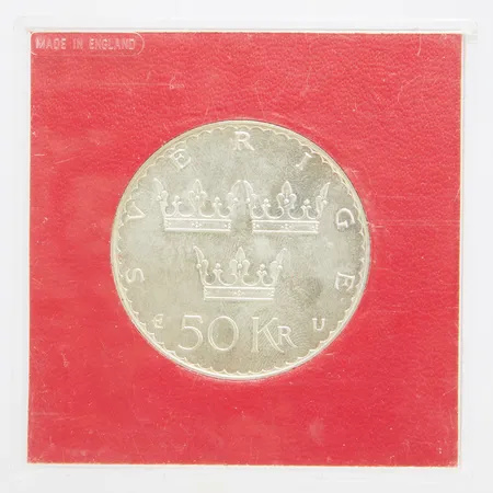 Minnesmynt, Ø36mm, Nya Grundlagen, All Offentlig Makt i Sverige Utgår Från Folket, år 1975, nominellt värde 50kr, Sveriges Riksbank, etui, silver 925/1000.  Vikt: 27,1 g