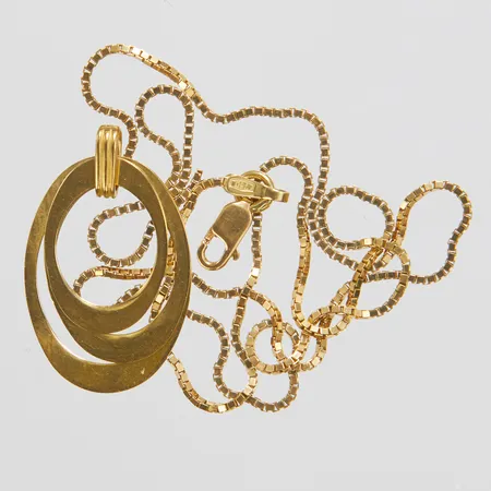 Diverse guld, defekt, brott, skevt, 18K Vikt: 4,7 g