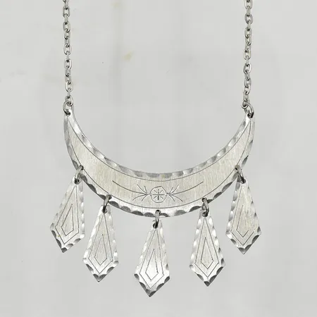 Collier, Jokkmokks Tenn, längd 48 cm, handarbete.