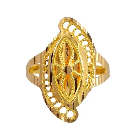 Ring, 18K guld, Ø18¾ mm, bredd 2,3 - 23 mm, fint skick Vikt: 3,6 g