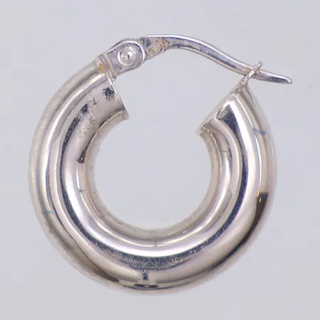 Örhänge, udda, vitguld, 19mm, bredd 5mm, 18K Vikt: 1,1 g