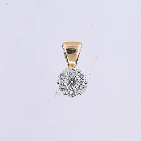 Hänge med diamanter 7x0,03ct, Guldfynd, längd 11 mm, bredd 6 mm, 18K. Vikt: 0,9 g