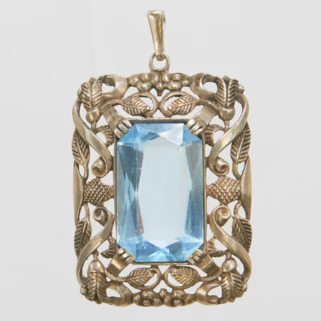 Silverhänge, blå glassten med flertal nagg, 51,3x30,3mm, 830/1000, bruttovikt: 13,2g.