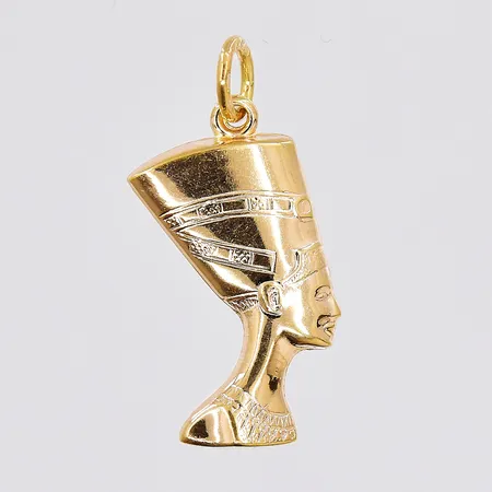 Hänge Nefertiti, stl 21x9mm, 18K Vikt: 0,8 g
