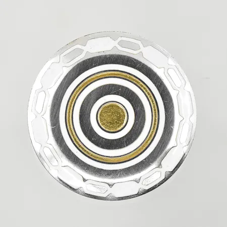 Brosch med förgyllning, Ø30 mm, 825/1000 silver Vikt: 12,9 g