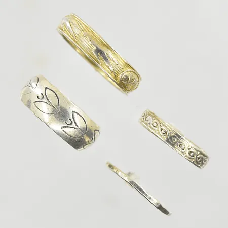 4 ringar, stl 16½-20, bredd 1-7 mm, silver. Vikt: 9,9 g