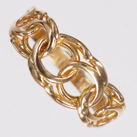 Ring, Bismarck, stl 17, bredd 2-8,5mm, 18K Vikt: 3,1 g