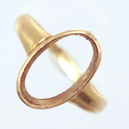 Ring utan sten, defekt i skenan, Ø19,5mm, 18k Vikt: 3,7 g