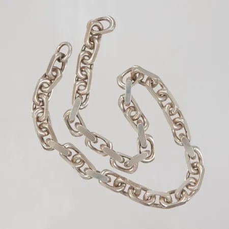 Kedja, Ankar, ca 47cm, bredd 10mm, lås saknas, ostämplad, silver Vikt: 156,7 g