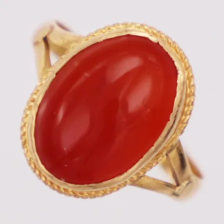 Ring, kalcedon, stl 17, bredd 5-19mm, 18K Vikt: 3,3 g
