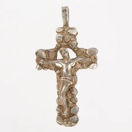 Hänge krucifix, 40x21mm, silver Vikt: 5,5 g