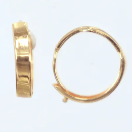 Ett par örhängen defekta, Ø15mm, 18k  Vikt: 0,8 g