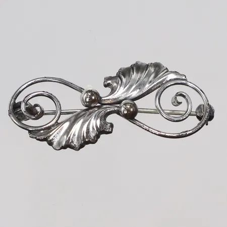 Brosch 40x18mm 1900-talets mitt, stämplad sterling Denmark, silver 925/1000 Vikt: 3,2 g
